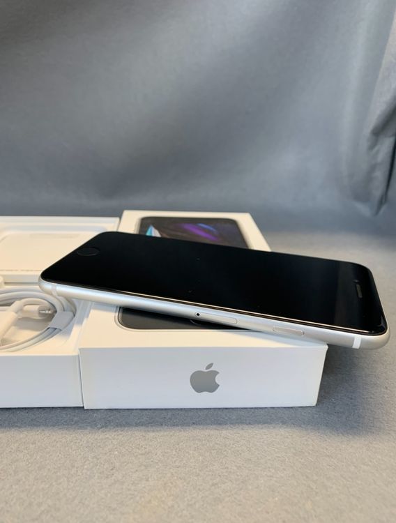 Ķ���� Apple���ȥ��� SIM�ե꡼ iPhone SE2  128GB �ۥ磻�ȿ�
