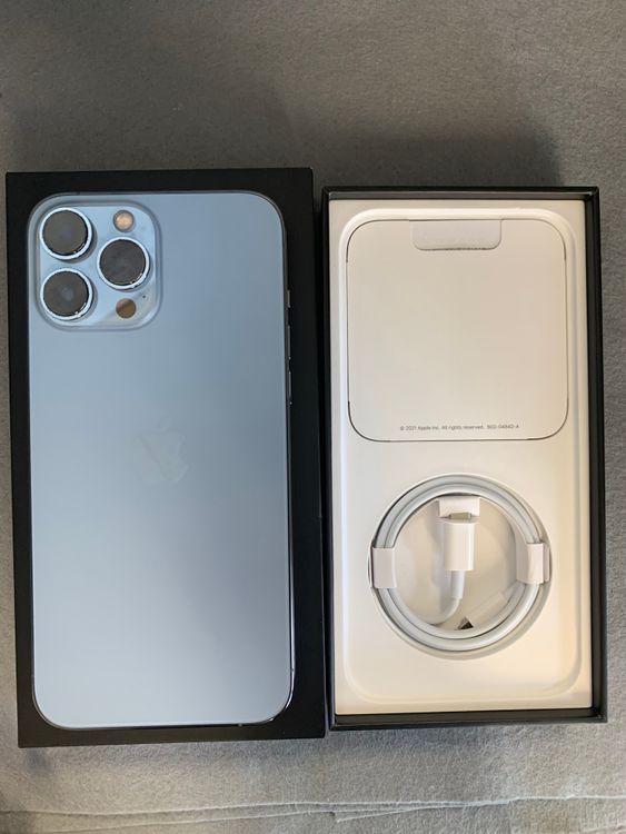 Ķ���ʡ������ǡ�SIM�ե꡼��iPhone13 Pro Max 256GB ������֥롼��