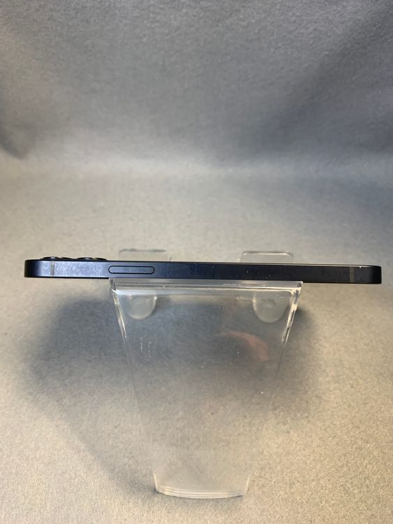 ���ʡ������ǡ�SIM�ե꡼��iPhone12  128GB �֥�å���