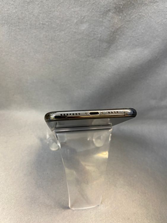 ���ʡ������ǡ�SIM�ե꡼��iPhone Xs  Max 256GB ���ڡ������졼��