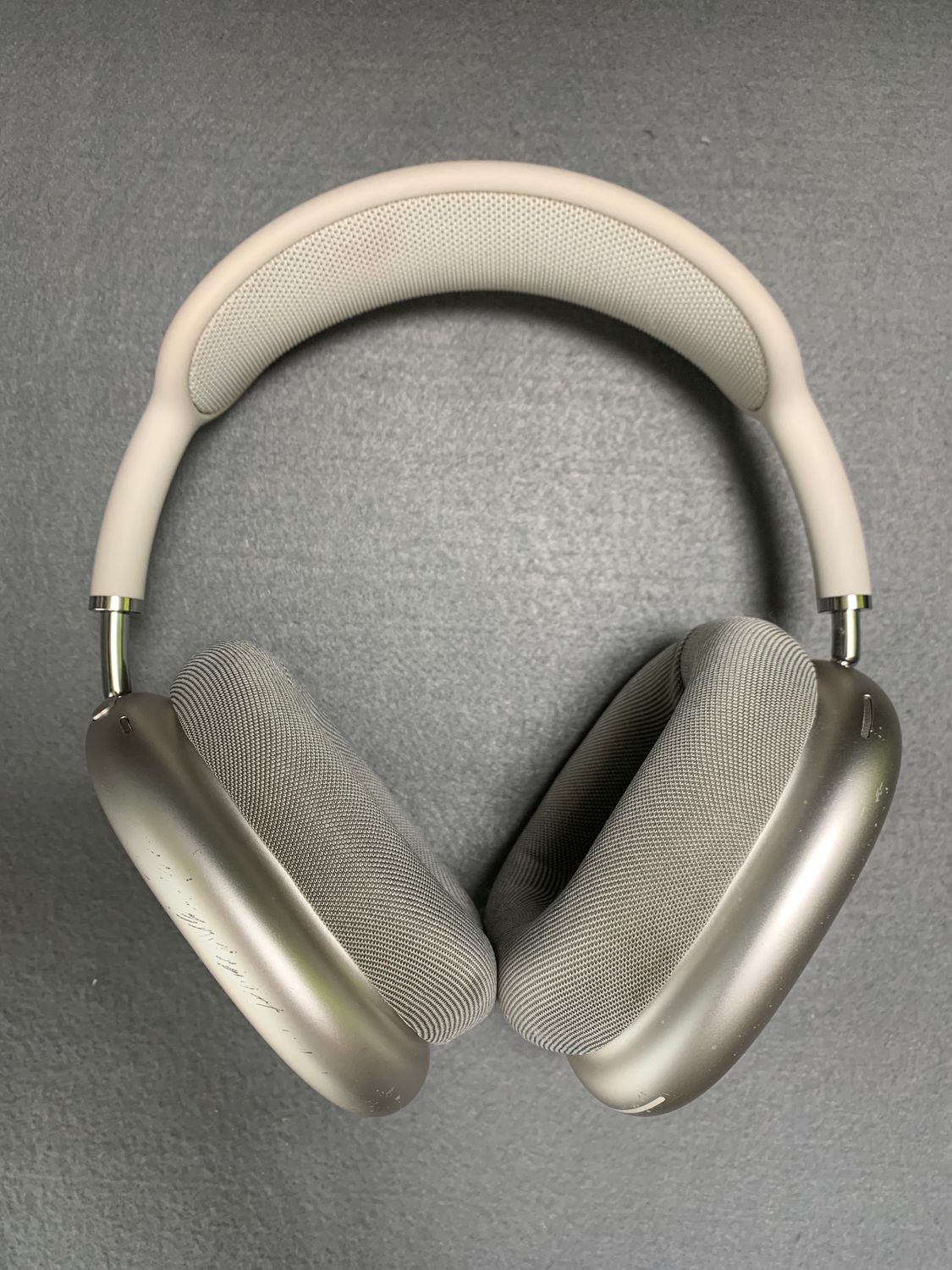 ムスビー｜中古 AirPods Max USB-C スターライト色【AirPods Max Apple