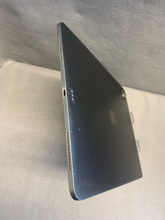 ��������� iPad Pro 12.9����� �裴���� 512GB Wi-Fi�� ���ڡ������쥤��