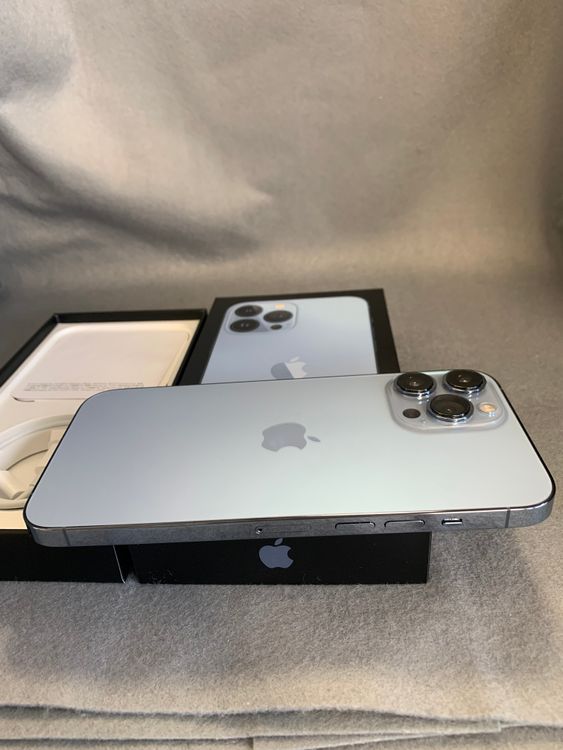 Ķ���ʡ������ǡ�SIM�ե꡼��iPhone13 Pro Max 256GB ������֥롼��