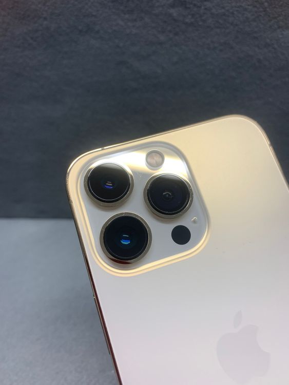 ���ʡ������ǡ�SIM�ե꡼��iPhone13 Pro 256GB ������ɿ�