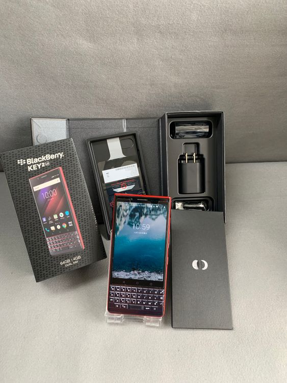 ���� SIM�ե꡼ BlackBerry KEY2 64GB ��åɿ�