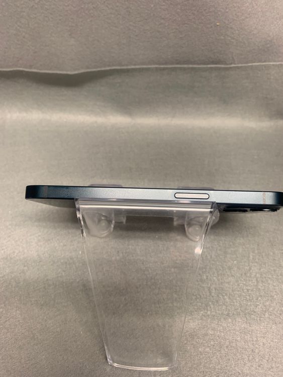 ���ʡ������ǡ�SIM�ե꡼��iPhone 13 128GB �ߥåɥʥ��ȿ�