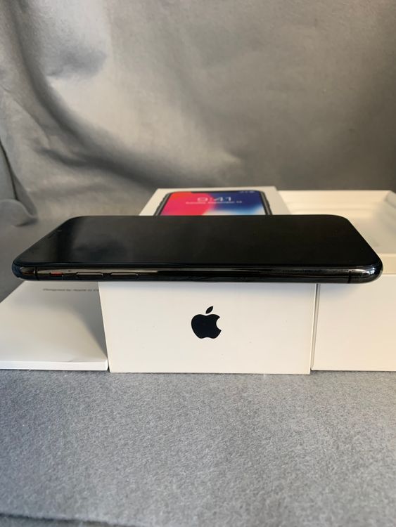 Ķ���ʡ������ǡ�SIM�ե꡼��iPhoneX 256GB ���ڡ������쥤��