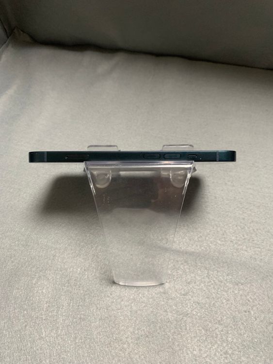 美品 Appleストア版 SIMフリー iPhone13 128GB ミッドナイト色