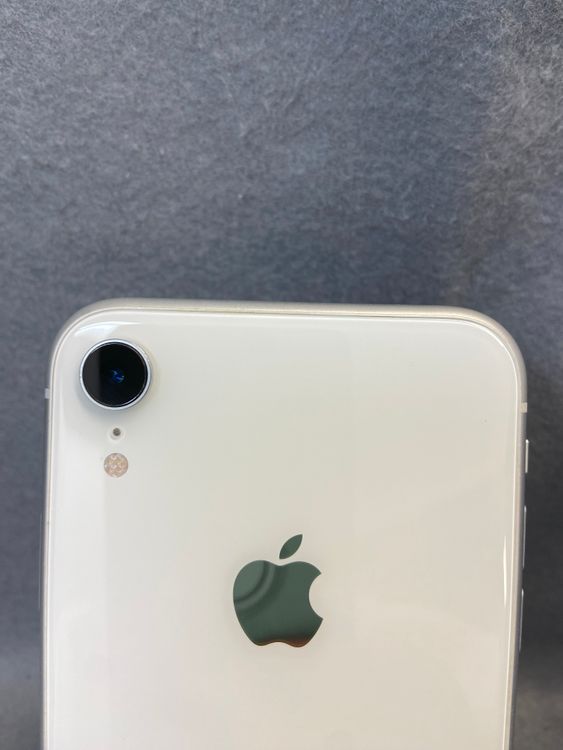 ���ʡ������ǡ�SIM�ե꡼��iPhone XR 64GB �ۥ磻�ȿ�