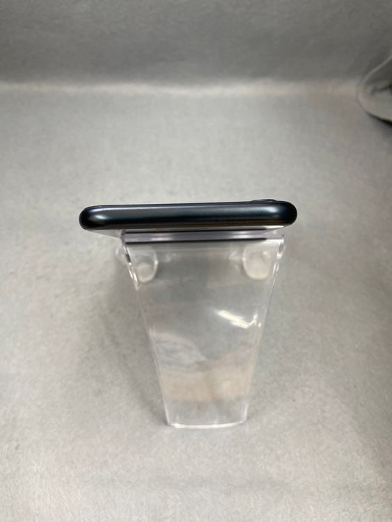 ���� ������ SIM�ե꡼ iPhone SE�軰���� 256GB �ߥåȥ饤�ȿ�