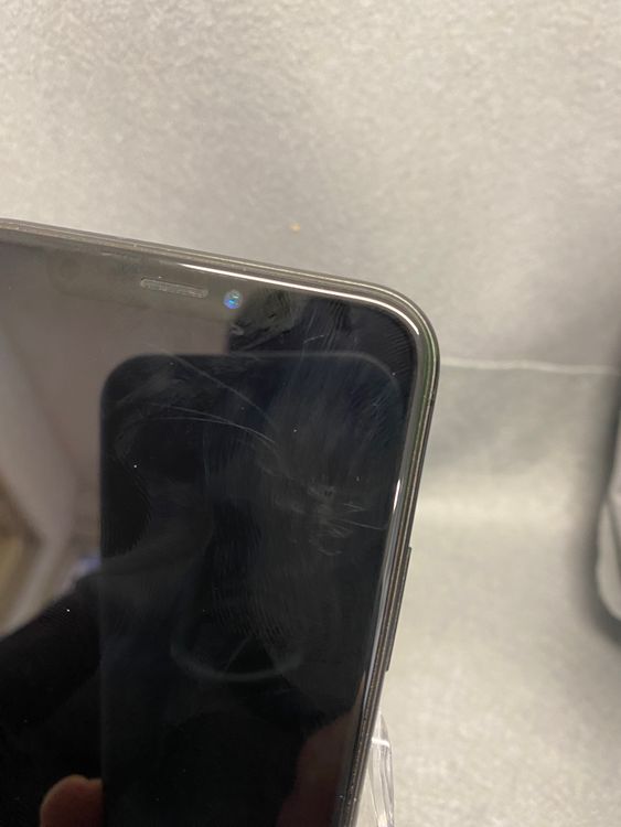 ���ʡ������ǡ�SIM�ե꡼��iPhone X 256GB ���ڡ������쥤��