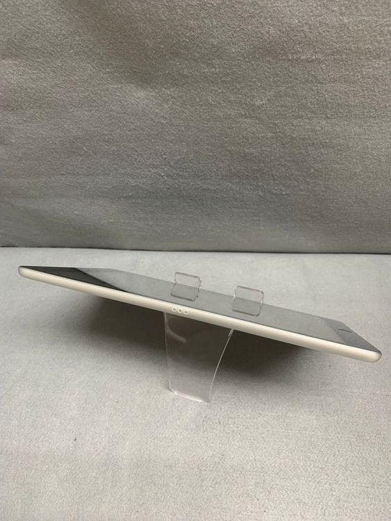 Ķ���� ������ Wi-Fi�� iPad ��9���� 10.2����� 64GB ����С���