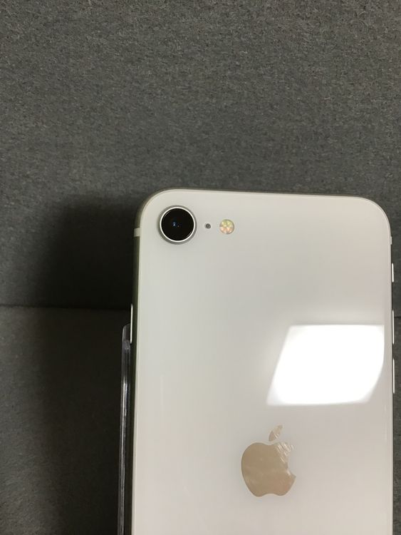 ʡǡSIMե꡼iPhoneSE 2塡 64GBۥ磻ȿ