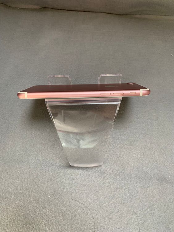   SIMե꡼ iPhone7 32GB ɿ