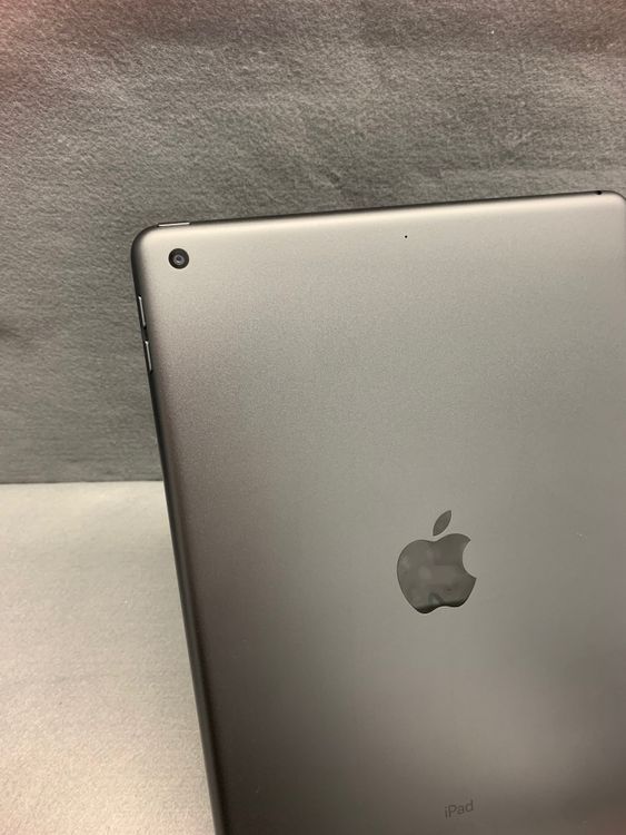 Ķ���ʡ������ǡ�iPad ��9���塡 64GB Wi-Fi�ǡ����ڡ������쥤��