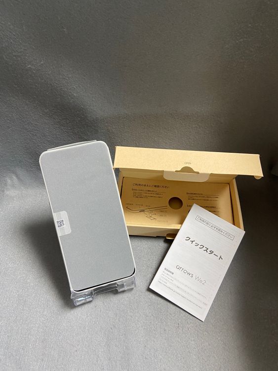 ����̤���� SIM�ե꡼ Arrows We2 64GB �ߥ��ȥۥ磻�ȿ�