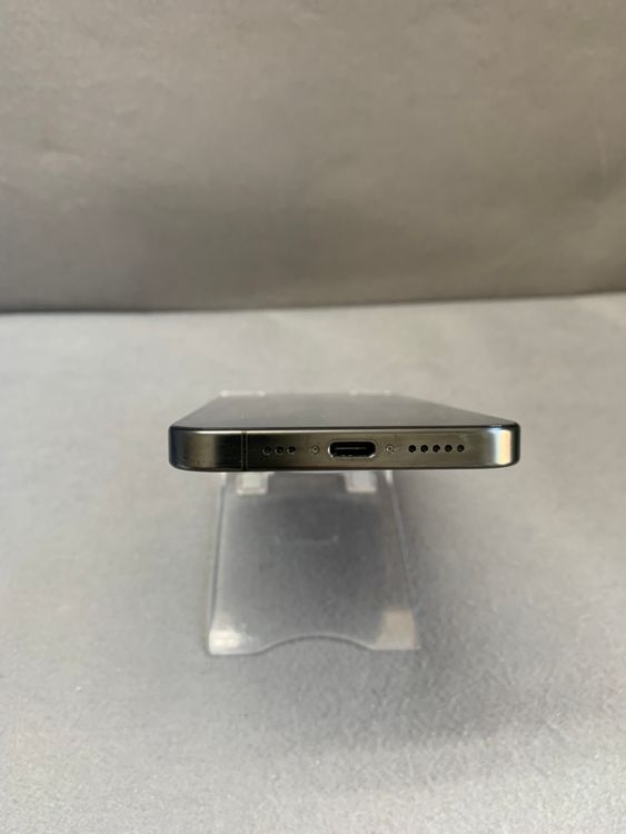 ���� ������ SIM�ե꡼ iPhone15 Pro 256GB �֥�å������˥��࿧