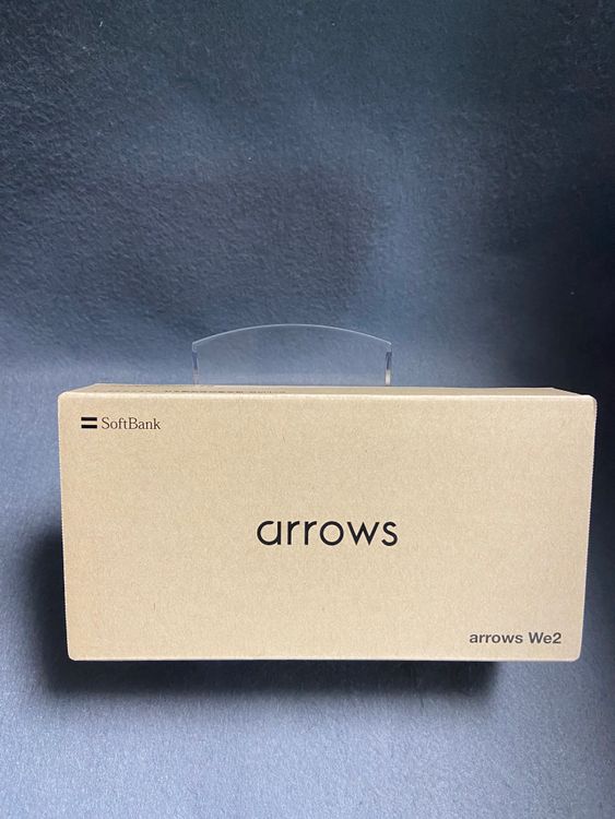 新品未使用 SIMフリー Arrows We2 64GB ライトオレンジ色