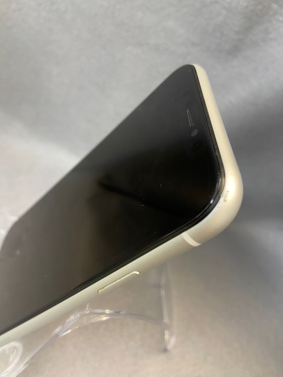 ���ʡ������ǡ�SIM�ե꡼��iPhone XR 64GB �ۥ磻�ȿ�