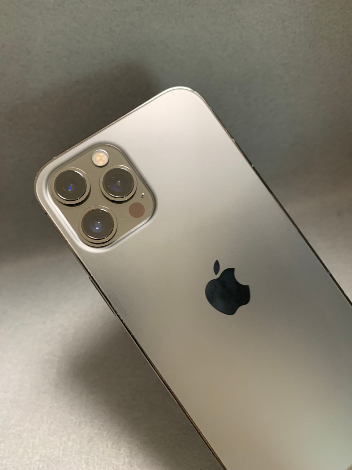ムスビー｜美品 Appleストア版 SIMフリー iPhone12 Pro Max