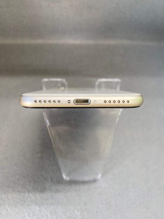 Ķ���ʡ������ǡ�SIM�ե꡼��iPhoneSE �軰���� 64GB �������饤�ȿ�