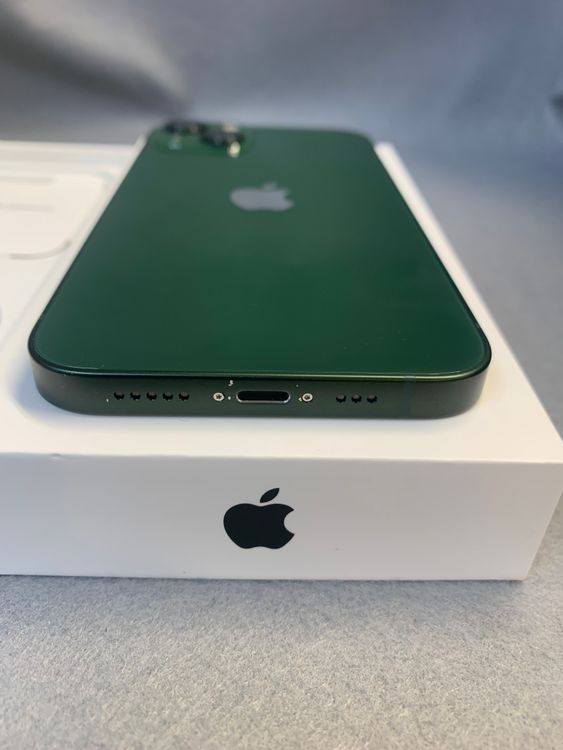 ���ʡ������ǡ�SIM�ե꡼��iPhone13 128GB ���꡼��