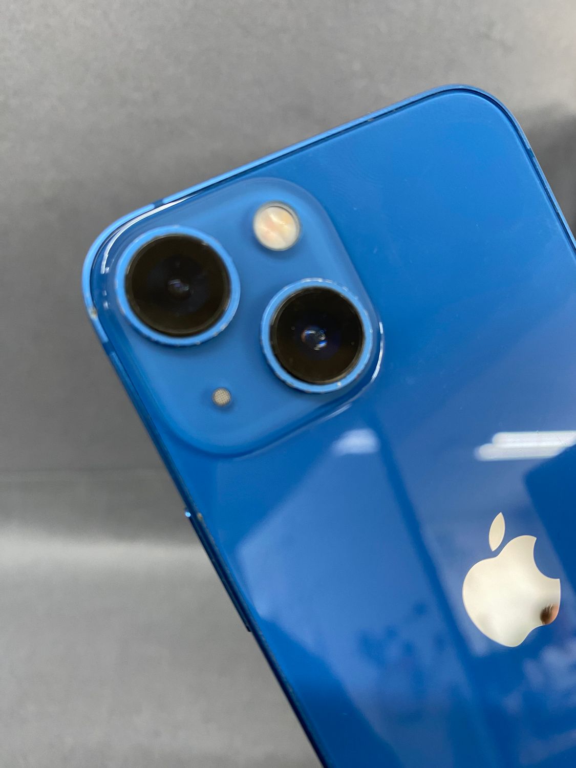 ムスビー｜美品 海外版 SIMフリー iPhone13 mini 128GB ブルー色