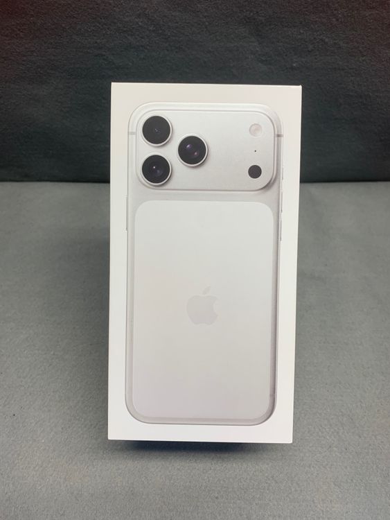 ����̤������ Apple���ȥ��� SIM�ե꡼ iPhone17 Pro Max 2TB ����С���