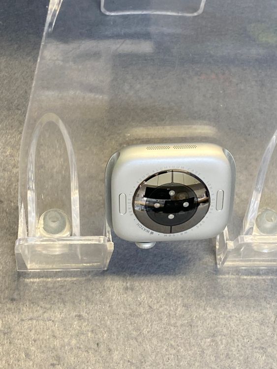 Ķ���ʡڸ����ݾ�ͭ���Apple Watch Series11GPS��ǥ�64GB��42mm