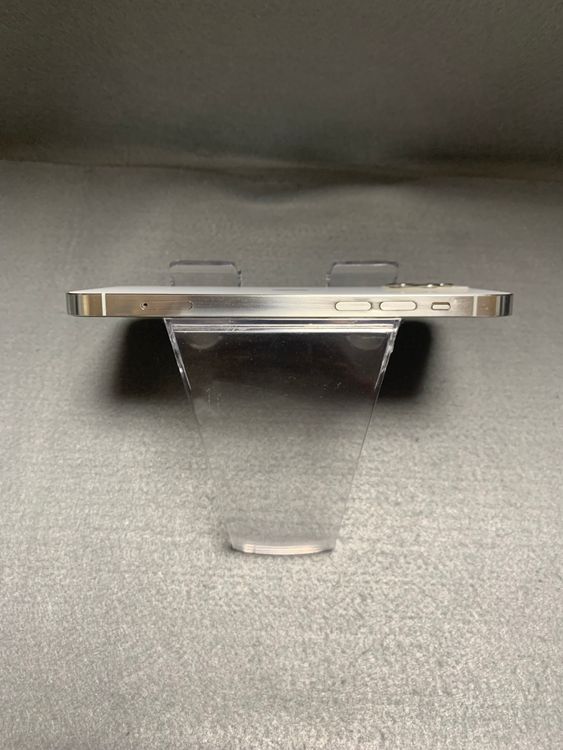 ���� ������ SIM�ե꡼ iPhone12 Pro 256GB ����С���