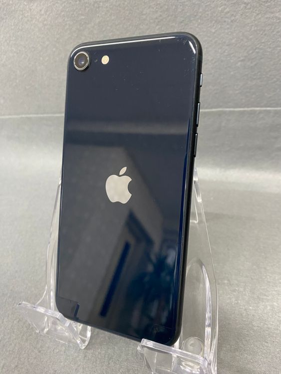 ���ʡ������ǡ�SIM�ե꡼��iPhoneSE��3���� 64GB �ߥåɥʥ��ȿ�