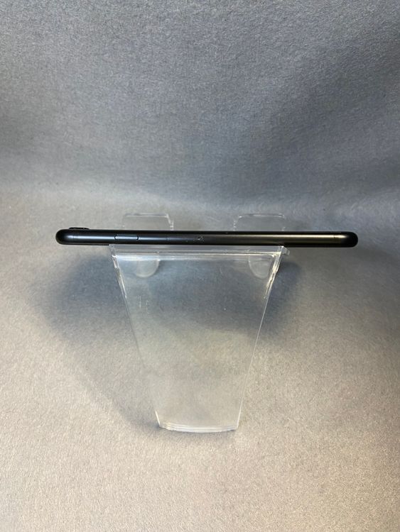 ���� ������ SIM�ե꡼ iPhone SE ��2���塡256GB �֥�å���