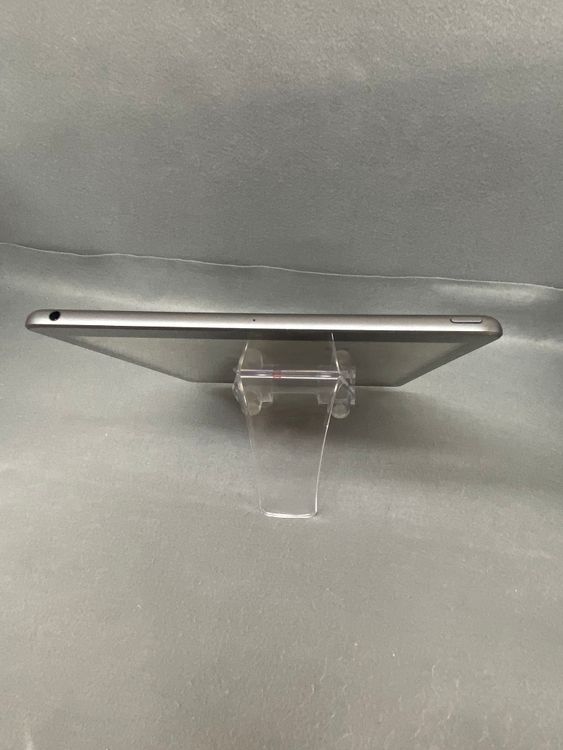 ���� iPad ��9���� 64GB�� Wi-Fi�� ������С���