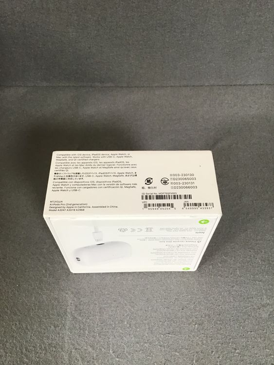 ̤ AirPods Pro 2 MagSafe ť USB-C