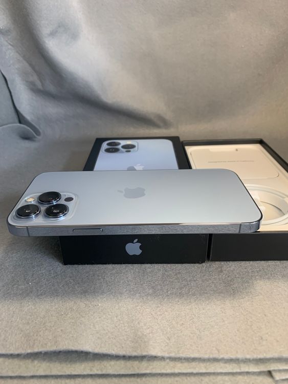 Ķ���ʡ������ǡ�SIM�ե꡼��iPhone13 Pro Max 256GB ������֥롼��