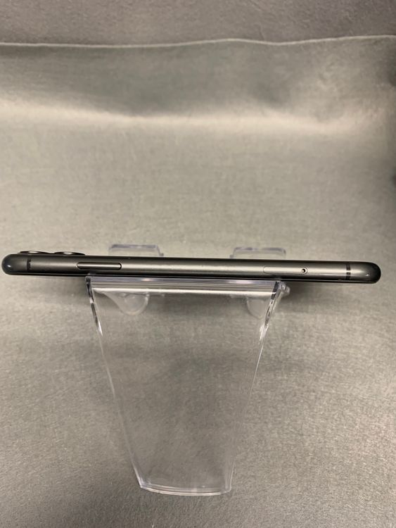 Ķ���ʡ������ǡ�SIM�ե꡼��iPhone 11 128GB �֥�å���