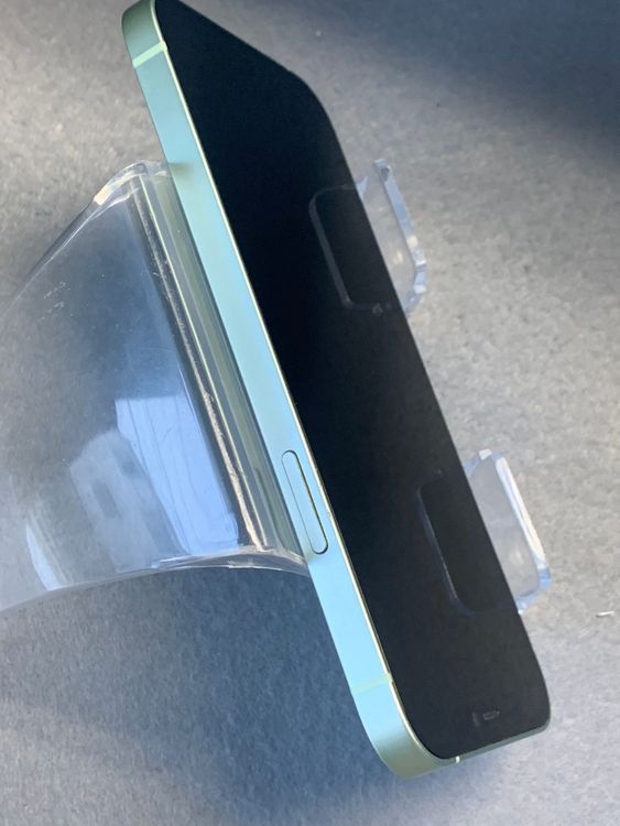 ���ʡ������ǡ�SIM�ե꡼��iPhone12 256GB  ���꡼��