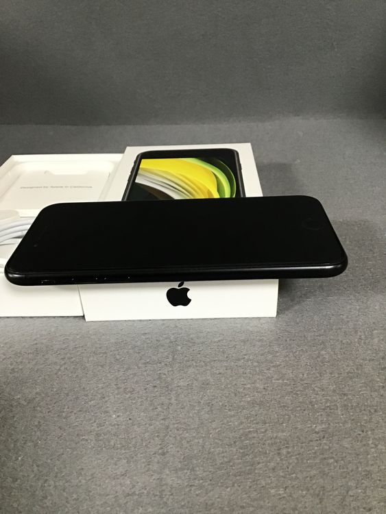 ĶʡAppleȥǡSIMե꡼iPhoneSE 2塡 128GB ֥å