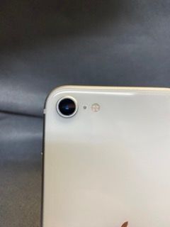 ��š������ǡ�iPhone SE ��2���� 128GB���ۥ磻�ȿ�