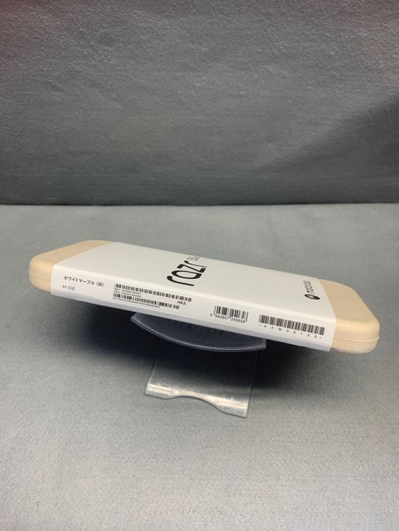 ����̤���� SIM�ե꡼ MOTOROLA razr 50d 256GB �ۥ磻�ȥޡ��֥뿧