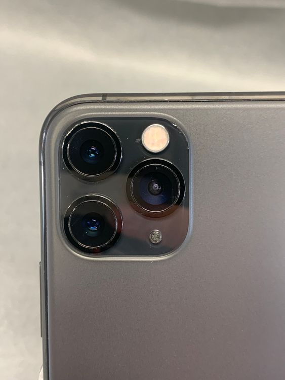 ��š������ǡ�SIM�ե꡼��iPhone11 Pro 64GB�����ڡ������쥤��