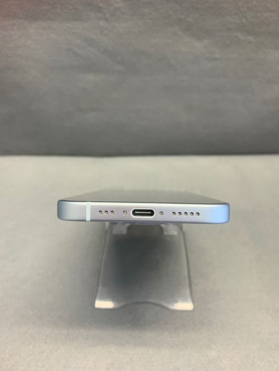 ���ʡ������ǡ�SIM�ե꡼��iPhone15 128GB �֥롼��