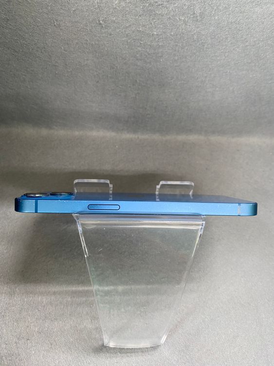 ���ʡ������ǡ�SIM�ե꡼��iPhone13 128GB �֥롼��