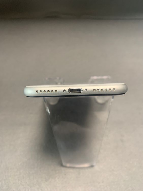   SIMե꡼ iPhoneSE 2 128GB ۥ磻ȿ