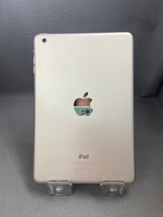 ���ʡ������ǡ�Wi-Fi �ǡ�iPad mini ��1���塡 16GB �ۥ磻�ȿ�