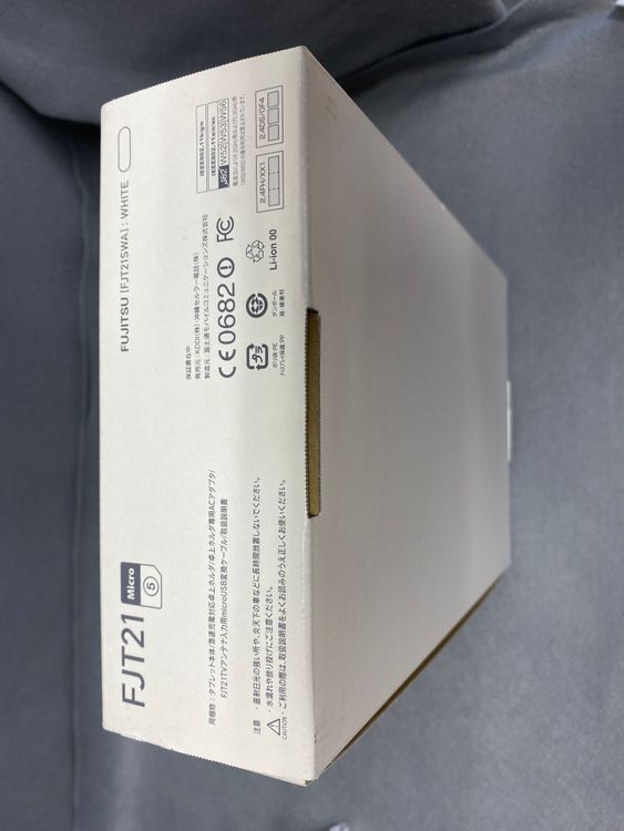 ����̤���ѡ�ARROWS Tab FJT21���ۥ磻�ȿ�