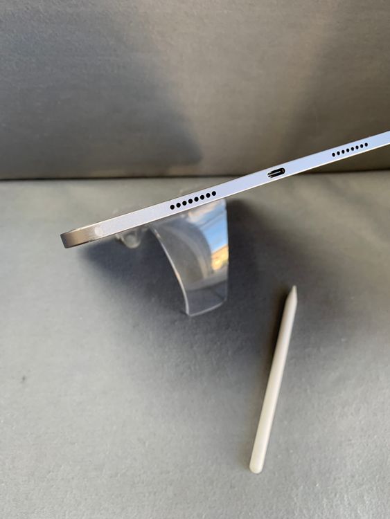 ���� iPad Pro 11����� ��4���� WiFi�� 128GB Apple Pencil �դ�