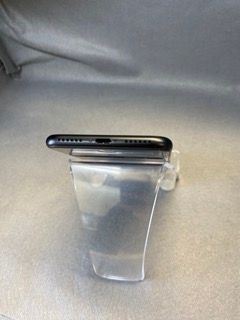 ���ʡ������ǡ�SIM�ե꡼��iPhone SE2 128GB �֥�åÿ�