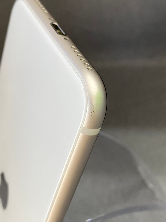 Ķ���ʡ������ǡ�SIM�ե꡼��iPhoneSE �軰���� 64GB �������饤�ȿ�