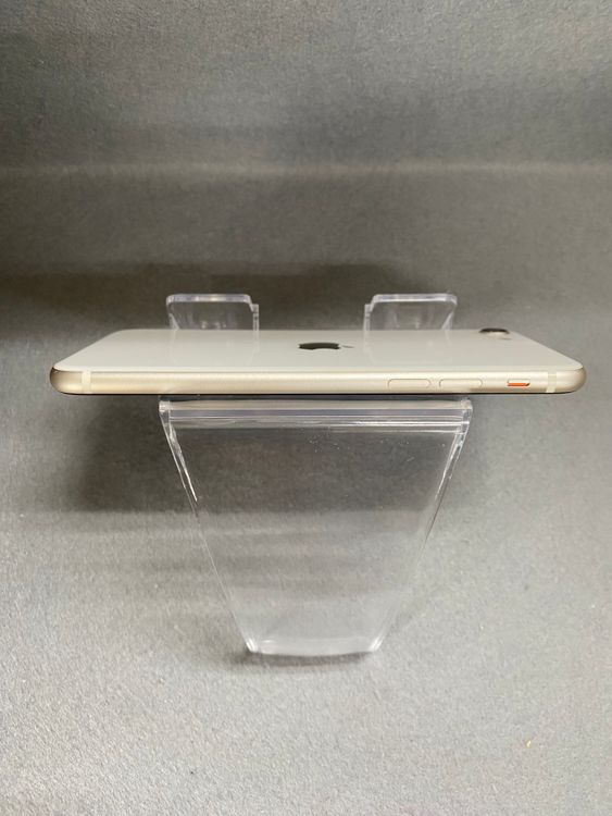 ���ʡ������ǡ�SIM�ե꡼��iPhoneSE �軰���� 64GB �������饤�ȿ�